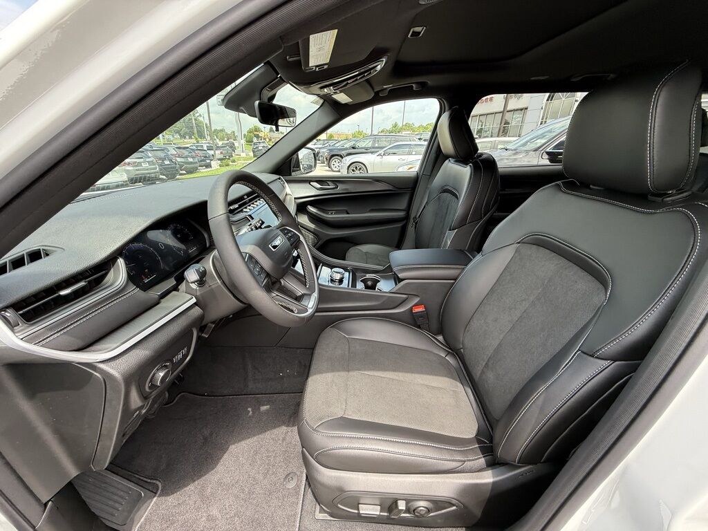2025 Jeep Grand Cherokee L Altitude X Crestwood KY
