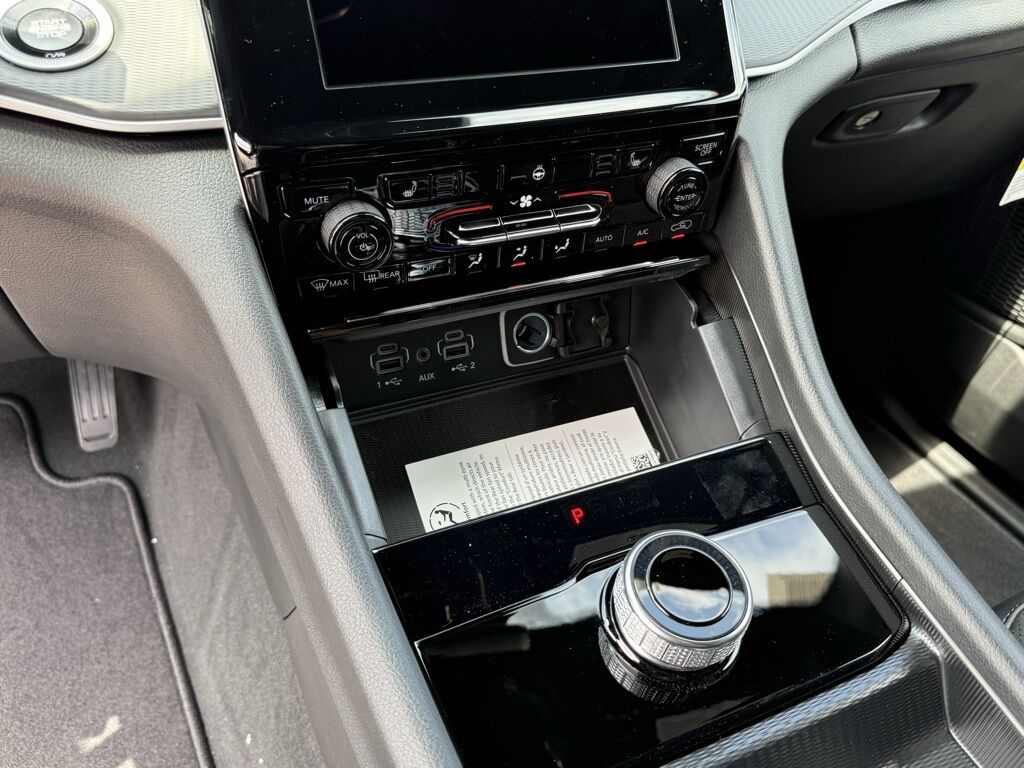 2025 Jeep Grand Cherokee L Altitude X Crestwood KY