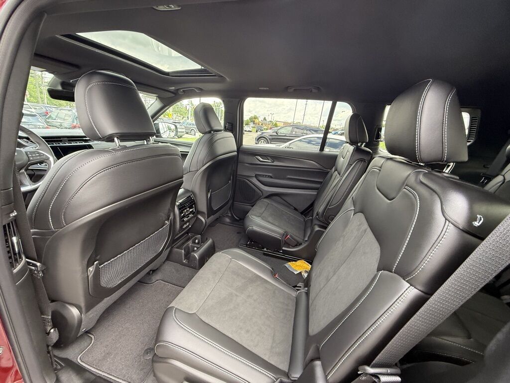 2025 Jeep Grand Cherokee L Altitude X Crestwood KY