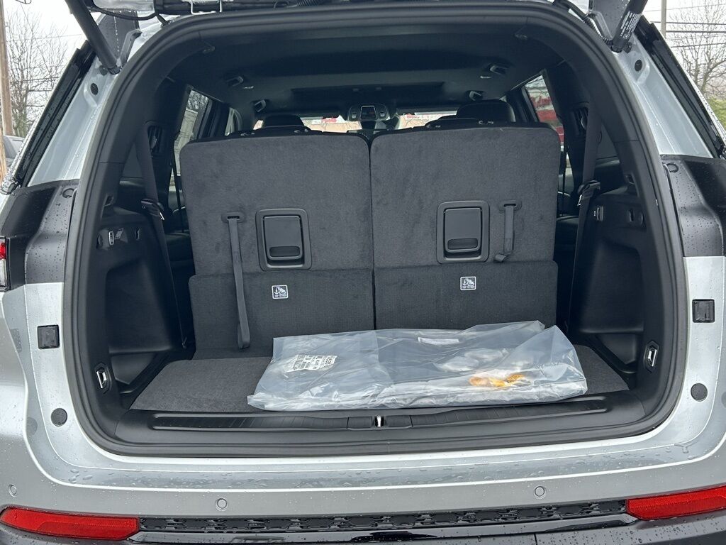 2025 Jeep Grand Cherokee L Altitude X Crestwood KY