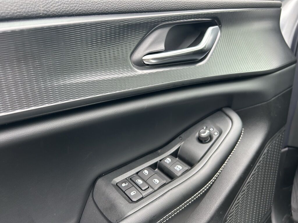 2025 Jeep Grand Cherokee L Altitude X Crestwood KY