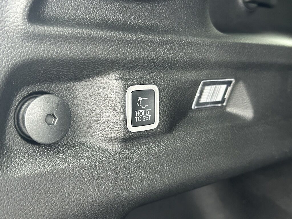 2025 Jeep Grand Cherokee L Altitude X Crestwood KY