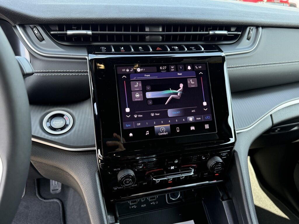 2025 Jeep Grand Cherokee L Altitude X Crestwood KY