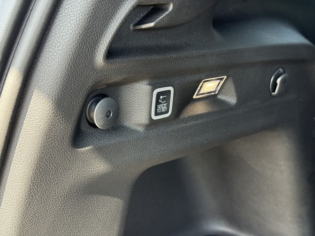 2025 Jeep Grand Cherokee L Altitude X Crestwood KY