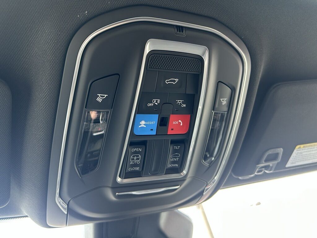 2025 Jeep Grand Cherokee L Altitude X Crestwood KY