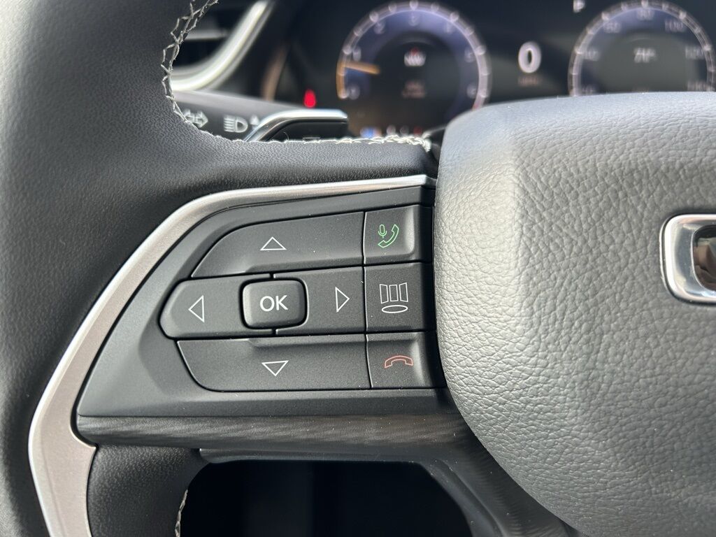 2025 Jeep Grand Cherokee L Altitude X Crestwood KY