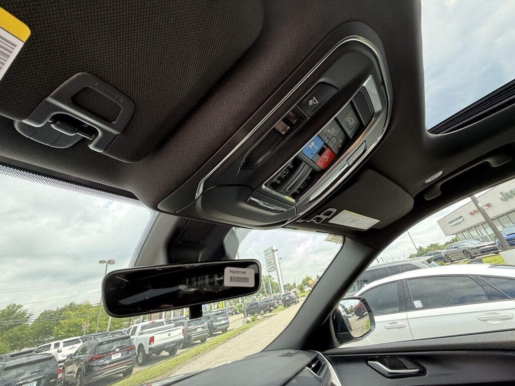 2025 Jeep Grand Cherokee L Altitude X Crestwood KY