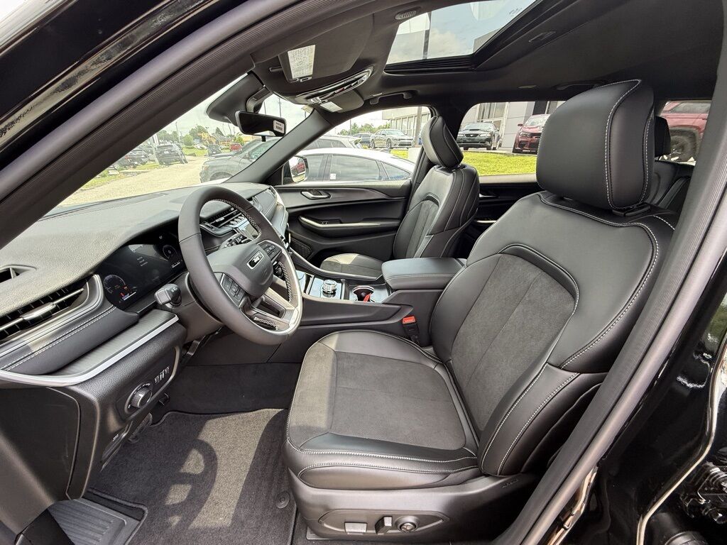 2025 Jeep Grand Cherokee L Altitude X Crestwood KY