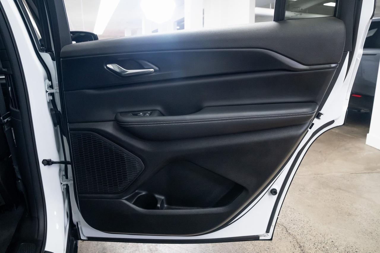 2025 Jeep Grand Cherokee L Altitude X Heated Seats 3rd Row Portland OR