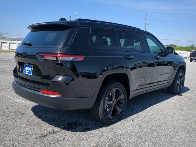 2025 Jeep Grand Cherokee L Altitude X Appleton WI