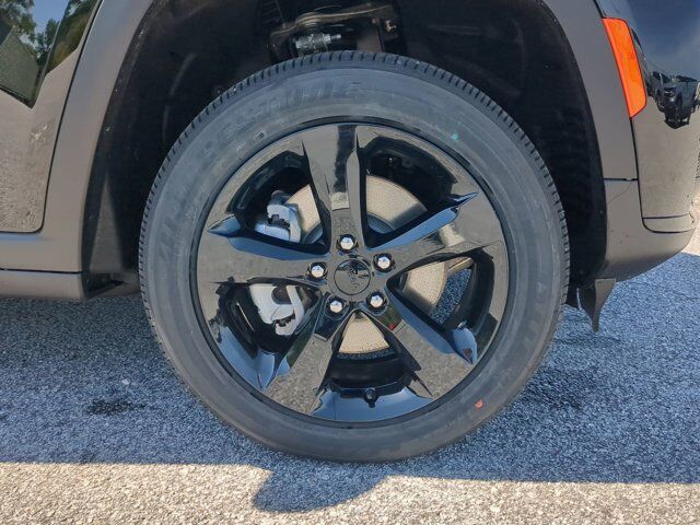 2025 Jeep Grand Cherokee L Altitude X Appleton WI