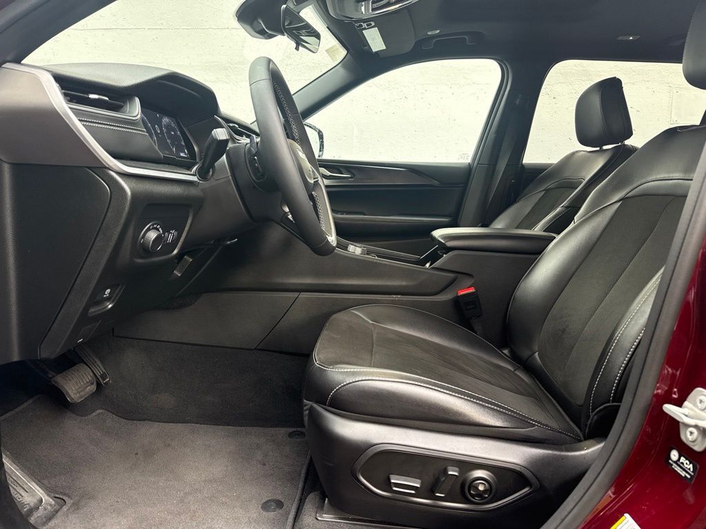 2025 Jeep Grand Cherokee L Altitude X Portland OR