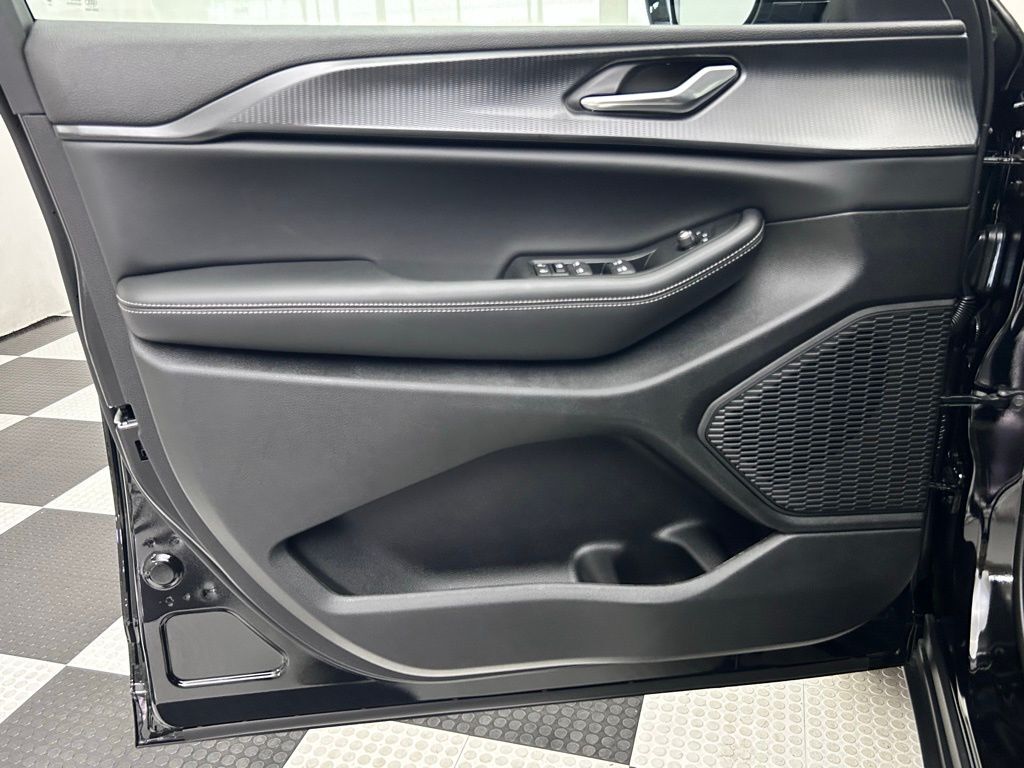 2025 Jeep Grand Cherokee L Altitude X Portland OR