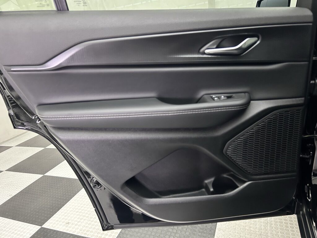 2025 Jeep Grand Cherokee L Altitude X Portland OR