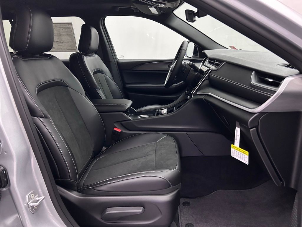 2025 Jeep Grand Cherokee L Altitude X Portland OR