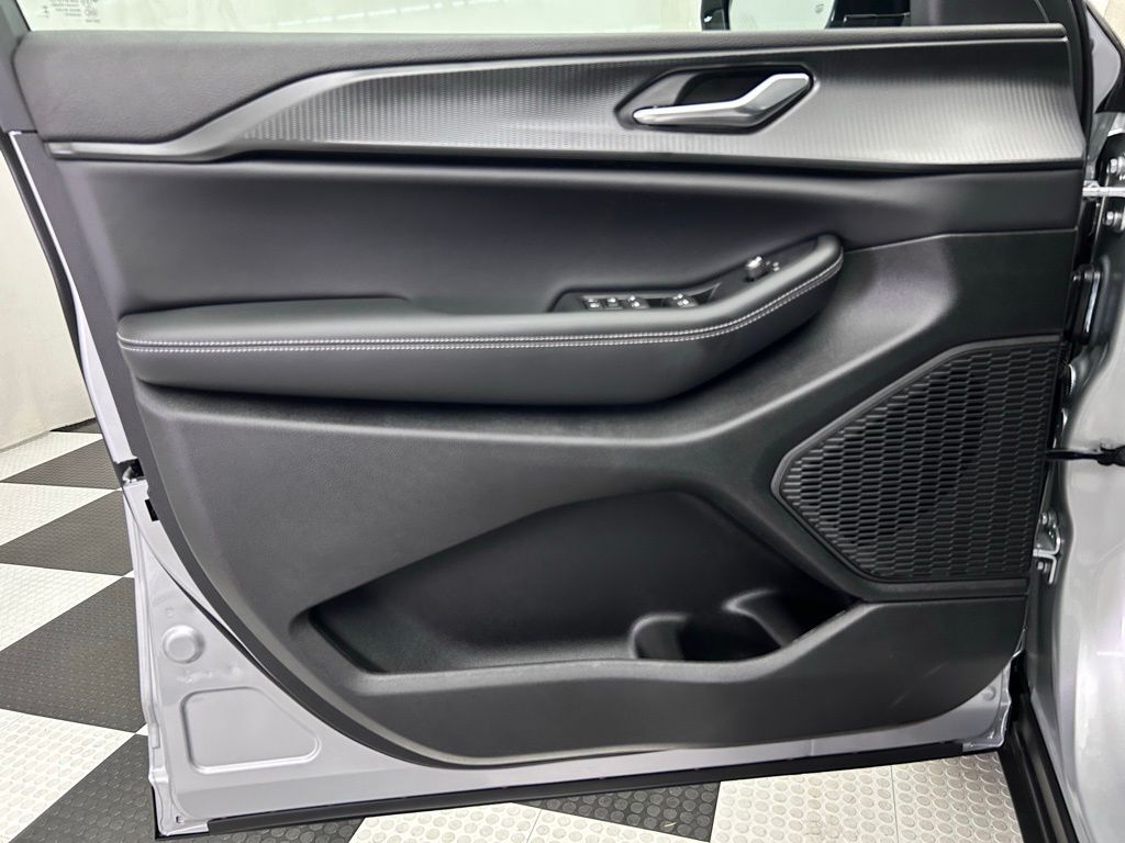 2025 Jeep Grand Cherokee L Altitude X Portland OR