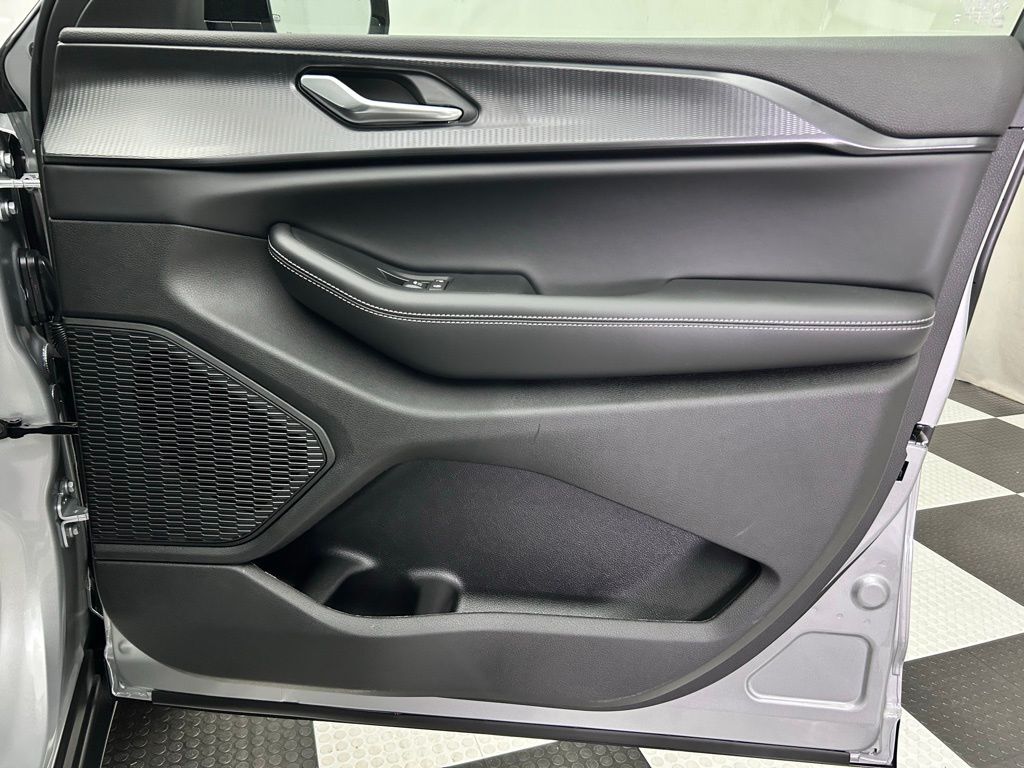 2025 Jeep Grand Cherokee L Altitude X Portland OR