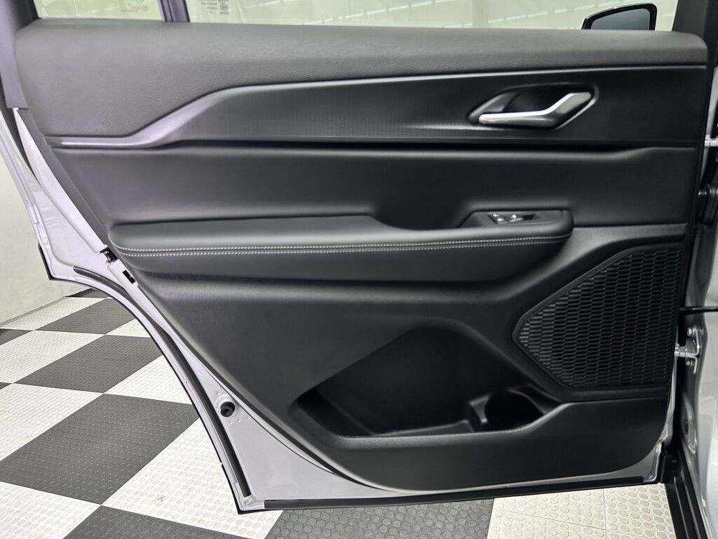 2025 Jeep Grand Cherokee L Altitude X Portland OR