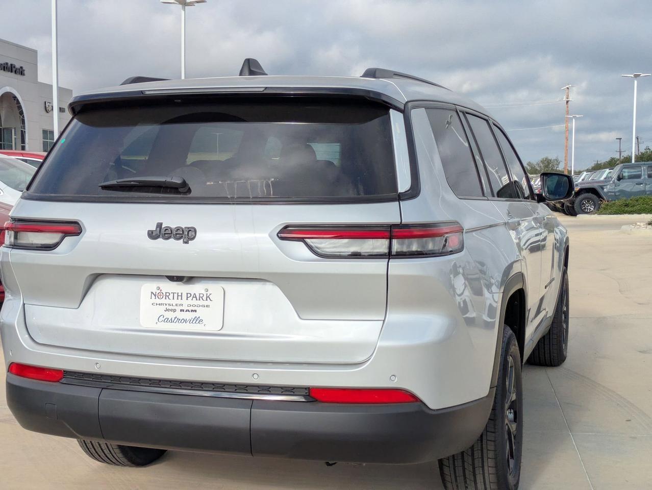 2025 Jeep Grand Cherokee L Altitude X Castroville TX