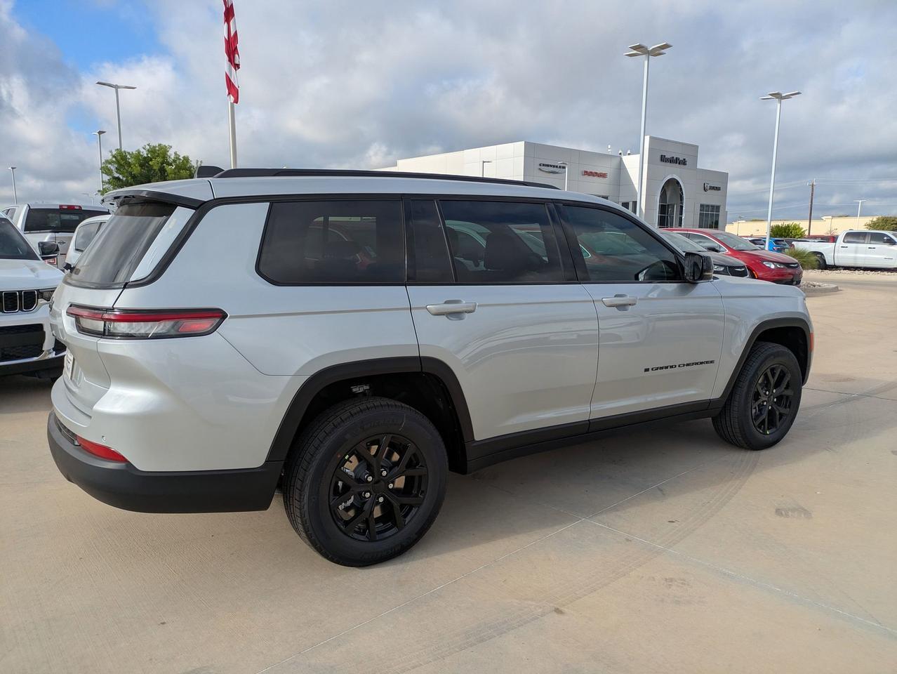 2025 Jeep Grand Cherokee L Altitude X Castroville TX