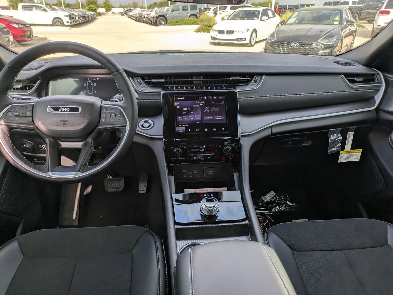 2025 Jeep Grand Cherokee L Altitude X Castroville TX