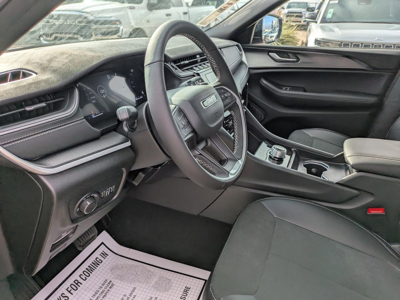 2025 Jeep Grand Cherokee L Altitude X Castroville TX