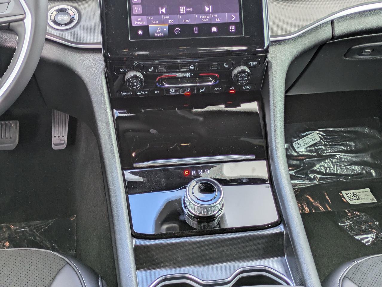 2025 Jeep Grand Cherokee L Altitude X Castroville TX
