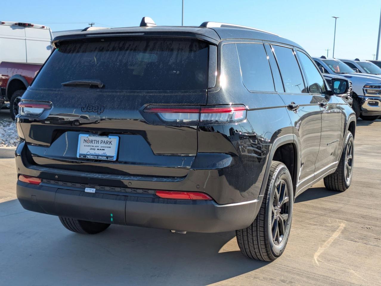 2025 Jeep Grand Cherokee L Altitude X Castroville TX