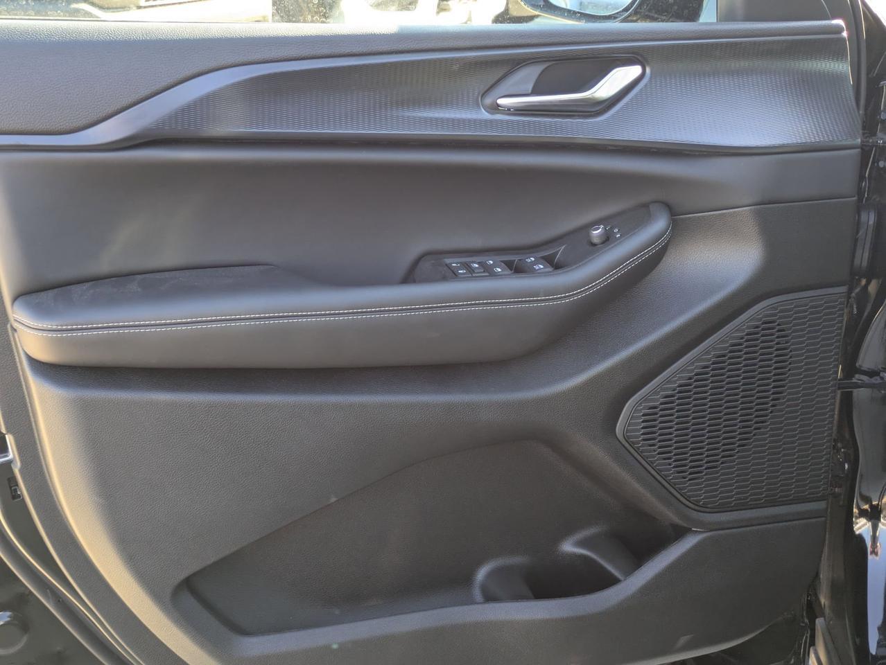 2025 Jeep Grand Cherokee L Altitude X Castroville TX