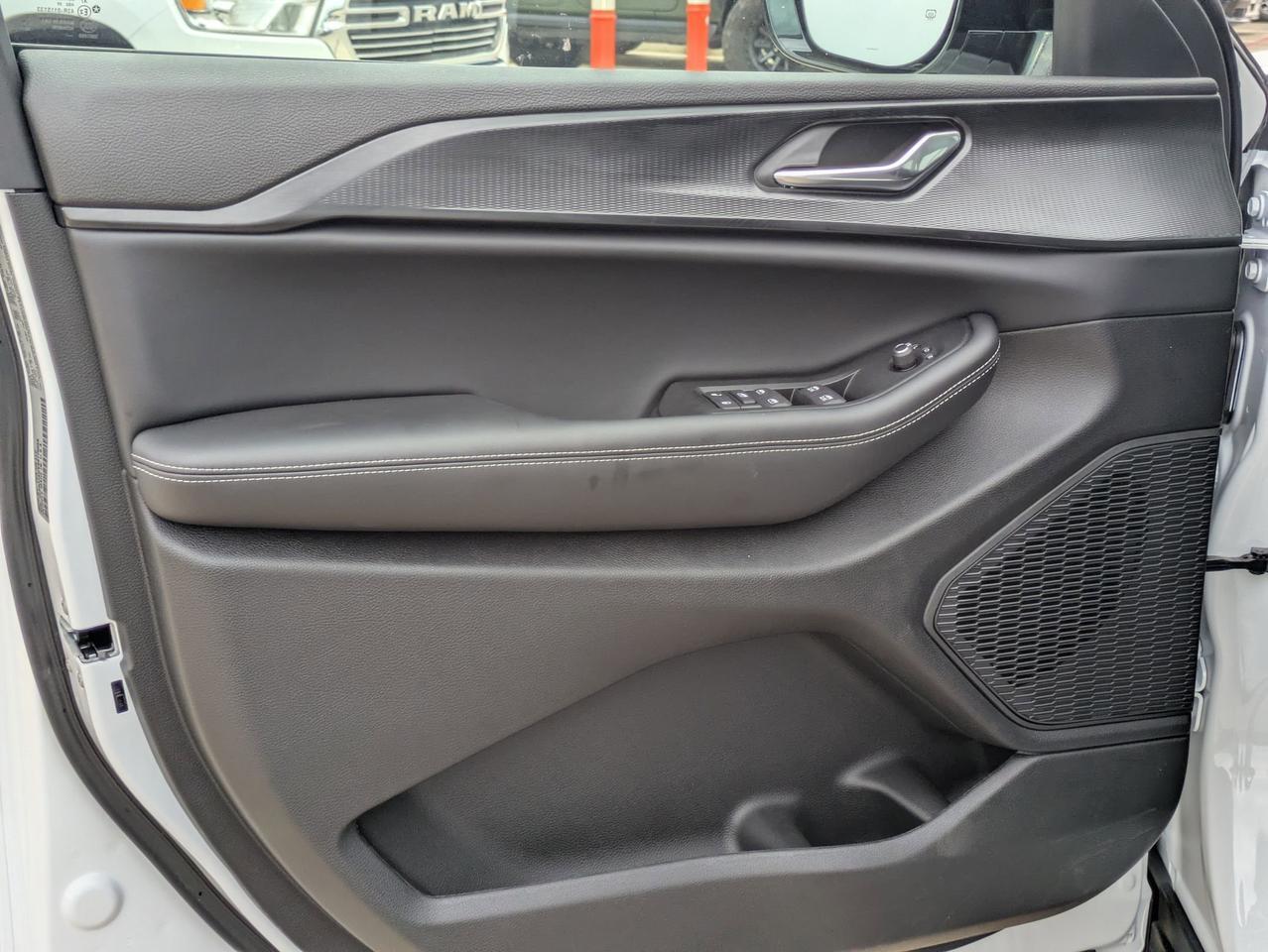 2025 Jeep Grand Cherokee L Altitude X Castroville TX