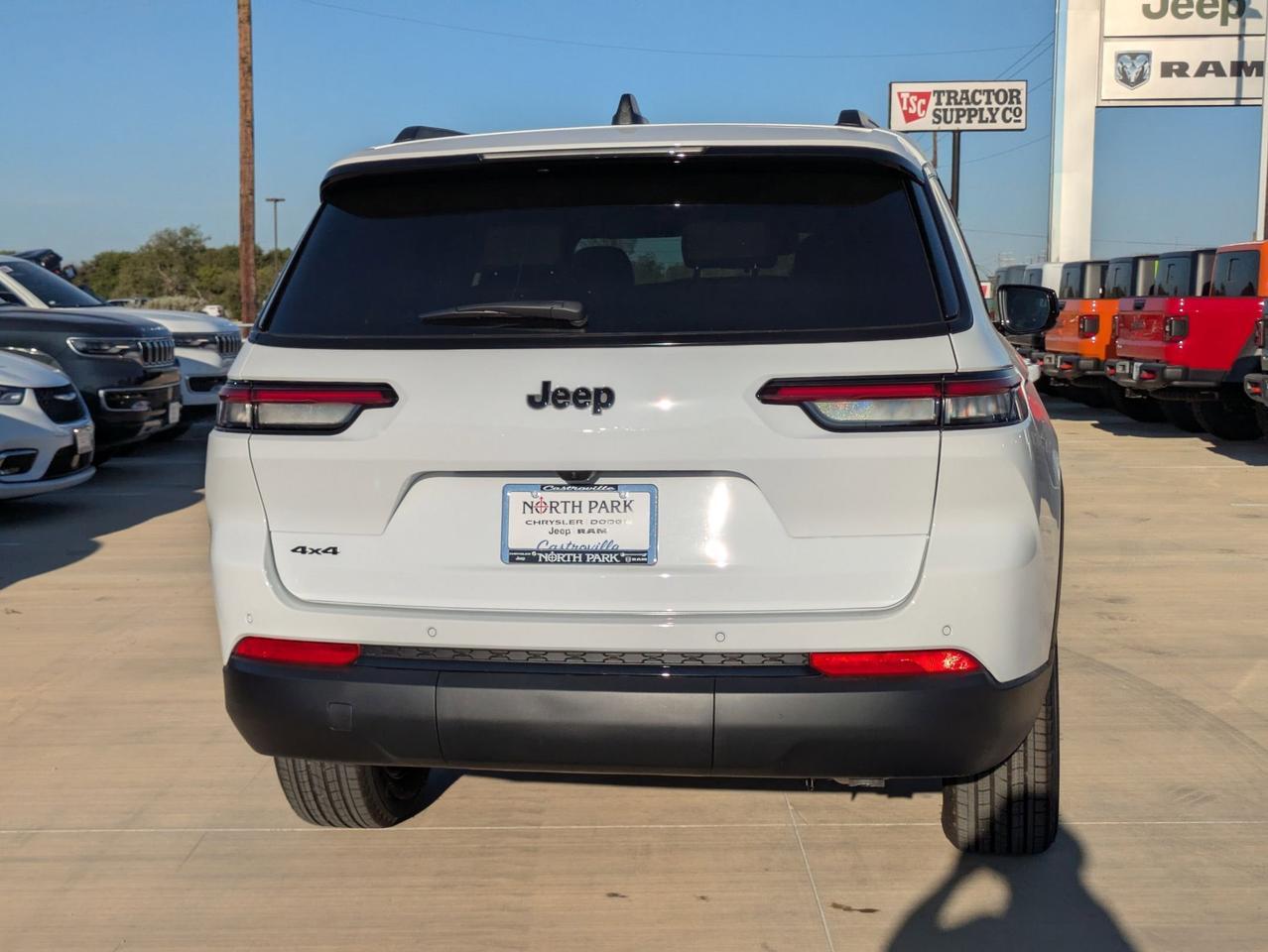 2025 Jeep Grand Cherokee L Altitude X Castroville TX