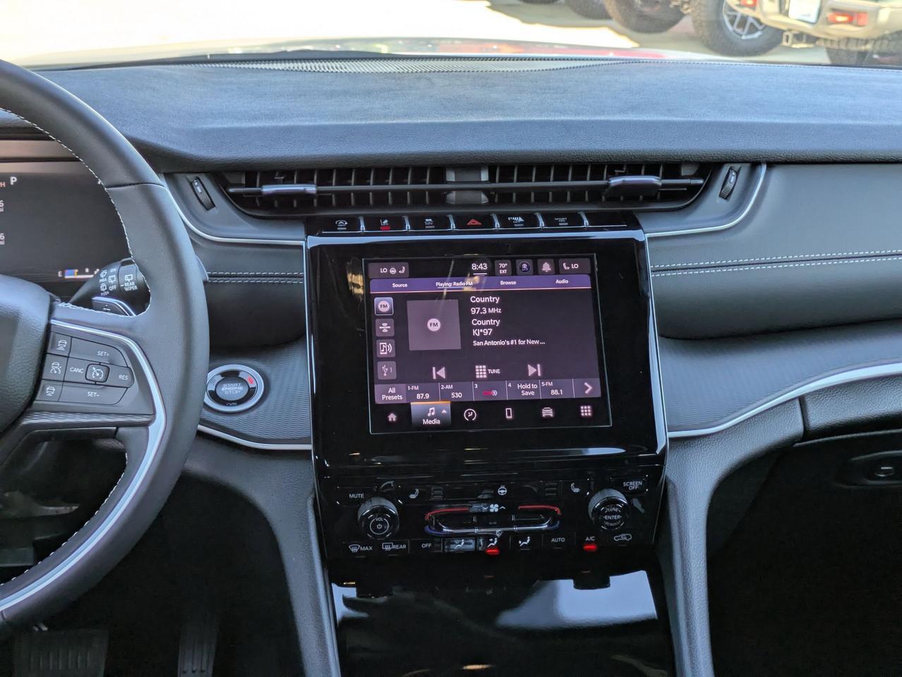 2025 Jeep Grand Cherokee L Altitude X Castroville TX