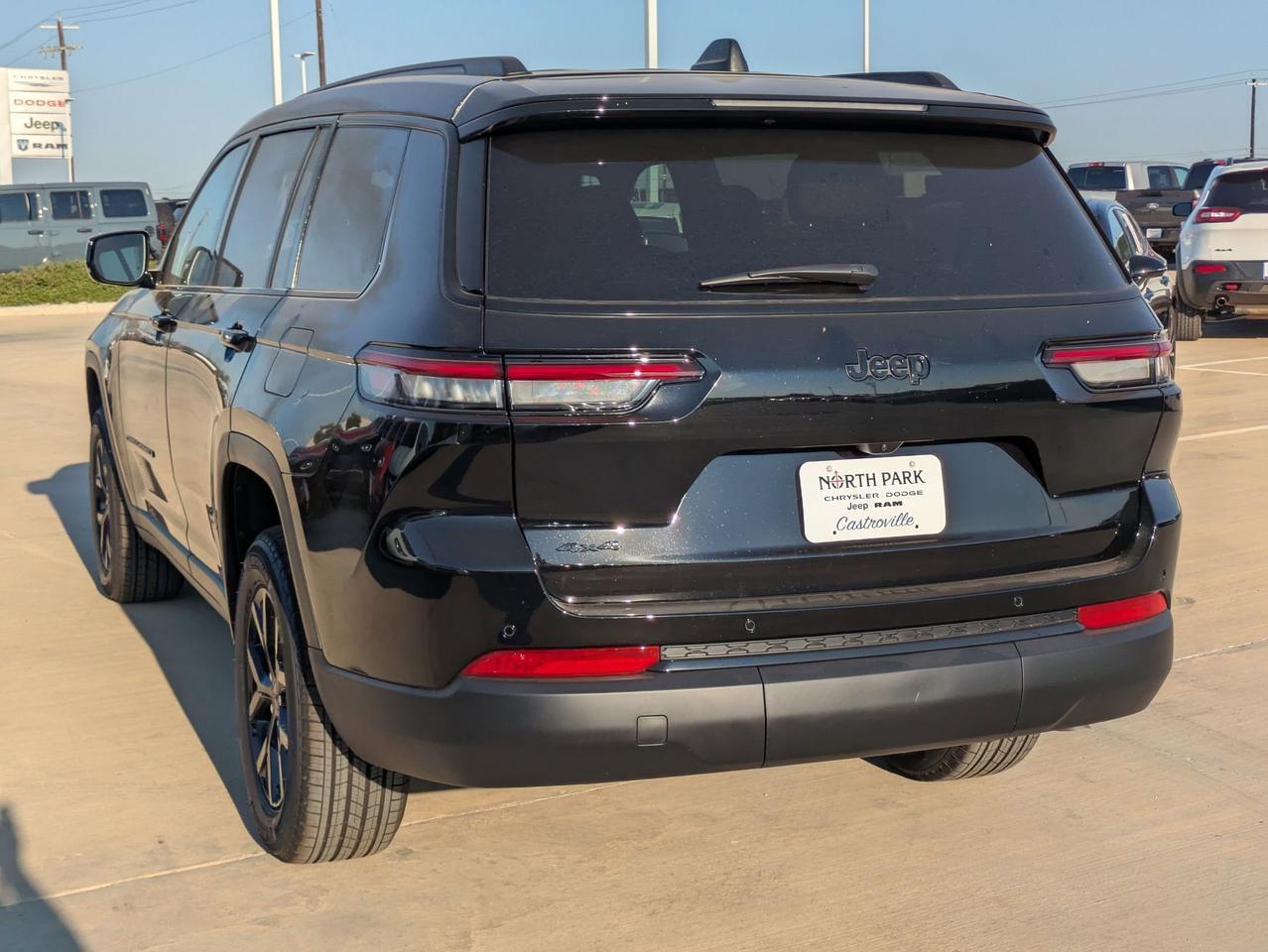 2025 Jeep Grand Cherokee L Altitude X Castroville TX
