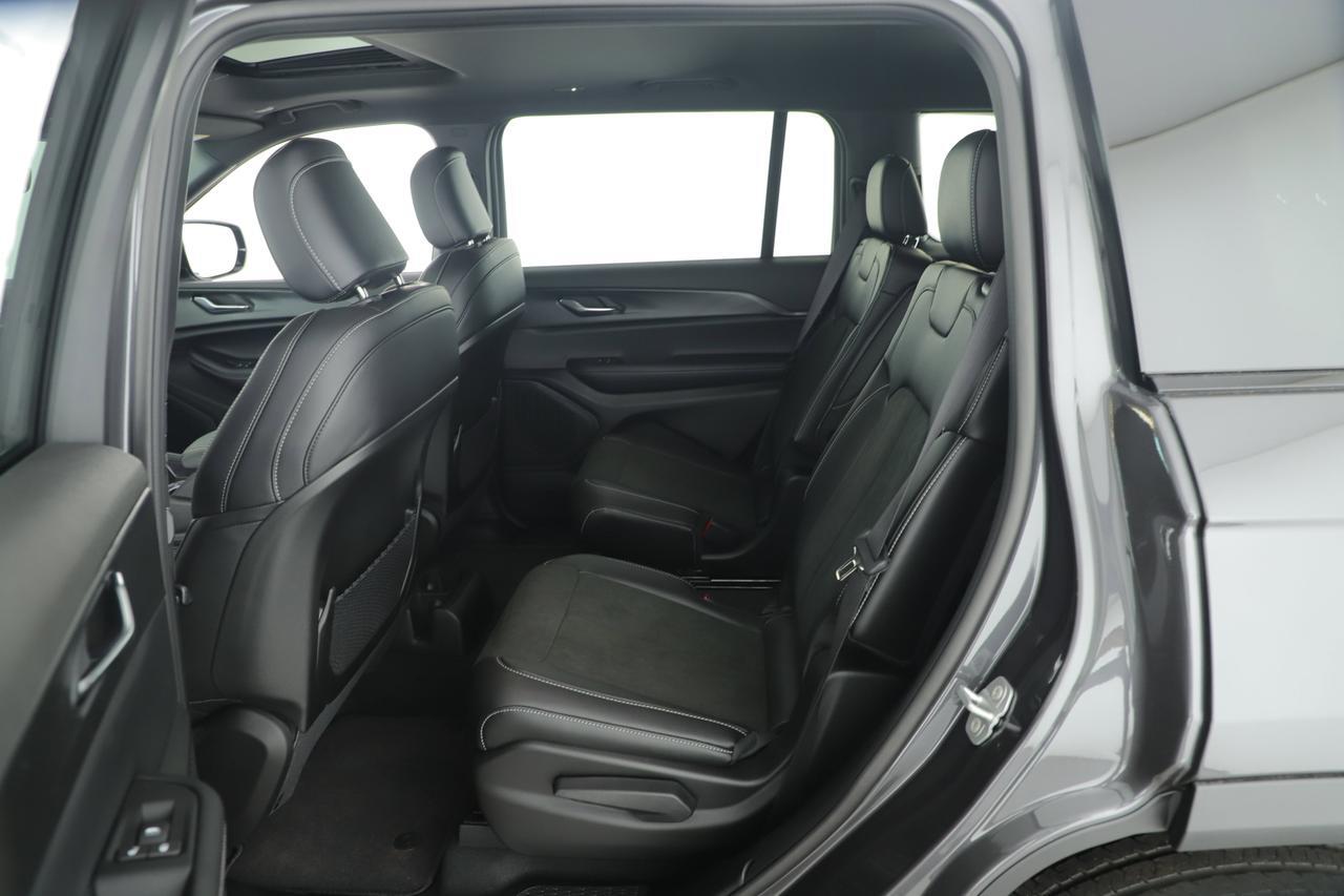 2025 Jeep Grand Cherokee L Altitude X New Braunfels TX