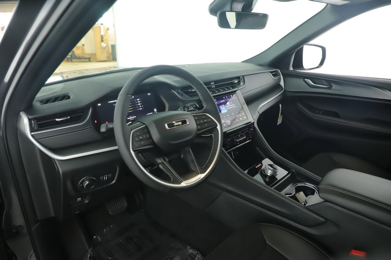 2025 Jeep Grand Cherokee L Altitude X New Braunfels TX