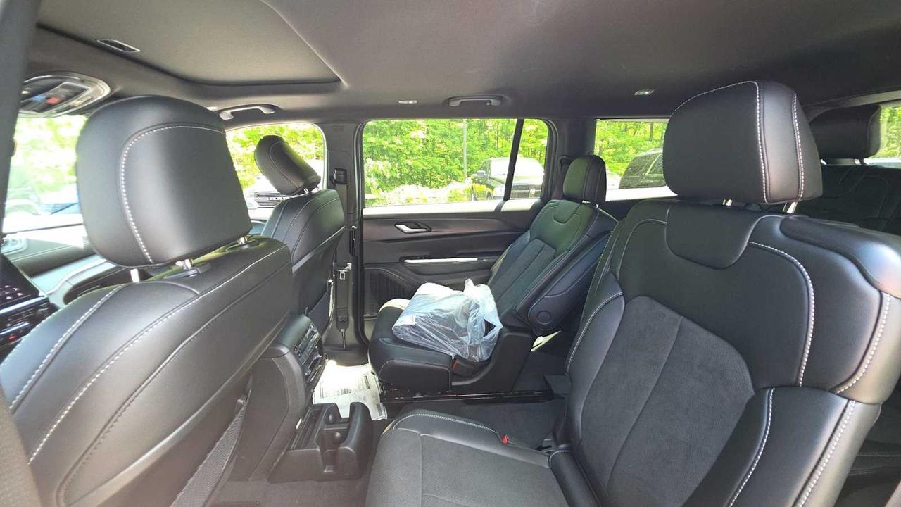 2025 Jeep Grand Cherokee L Altitude X Hudson MA