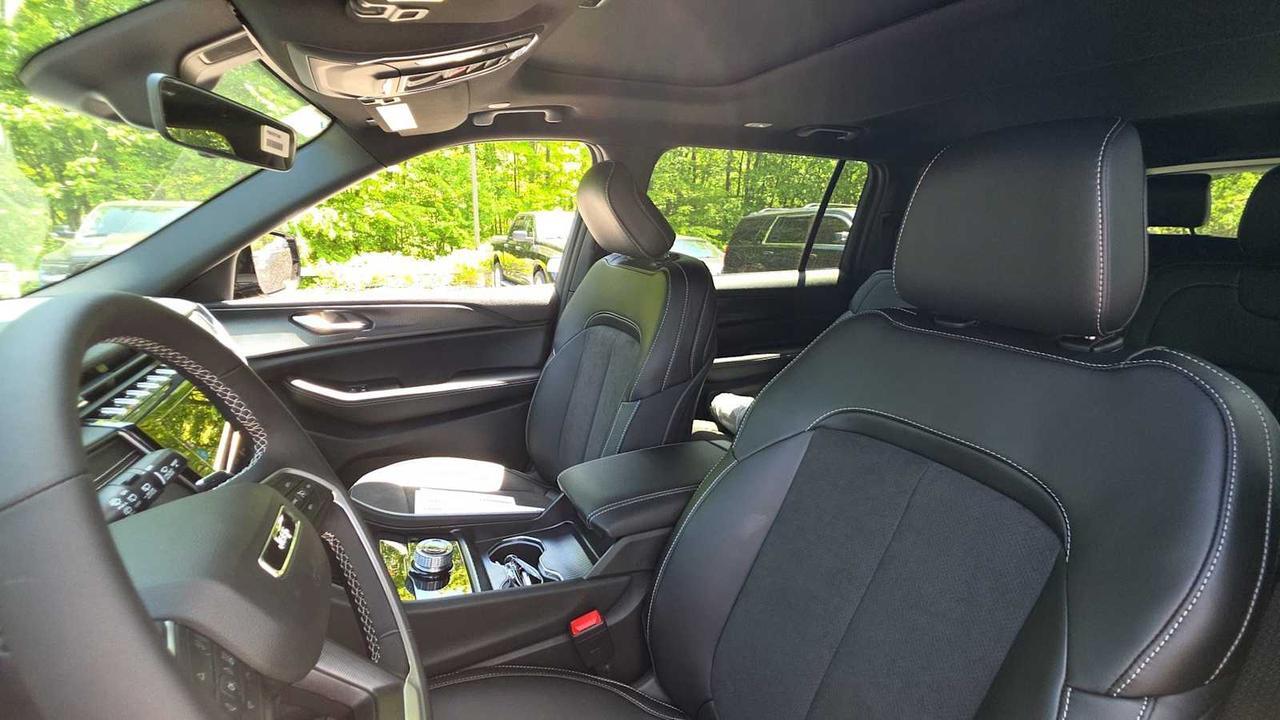2025 Jeep Grand Cherokee L Altitude X Hudson MA