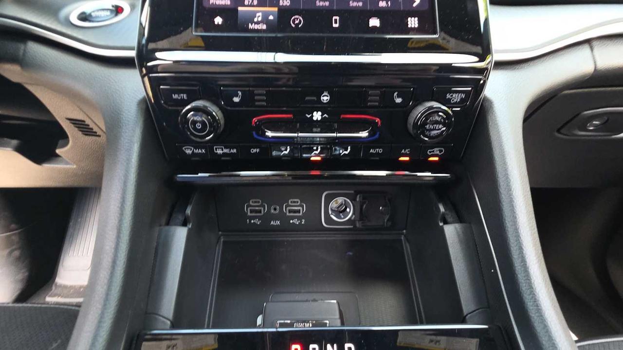 2025 Jeep Grand Cherokee L Altitude X Hudson MA
