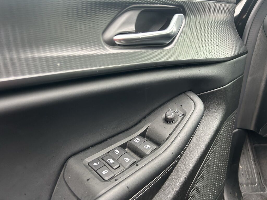 2025 Jeep Grand Cherokee L Laredo Crestwood KY