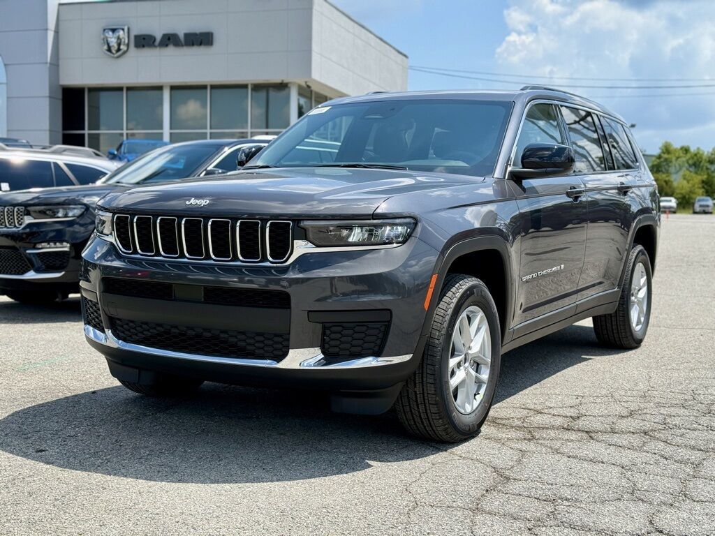 2025 Jeep Grand Cherokee L Laredo Crestwood KY