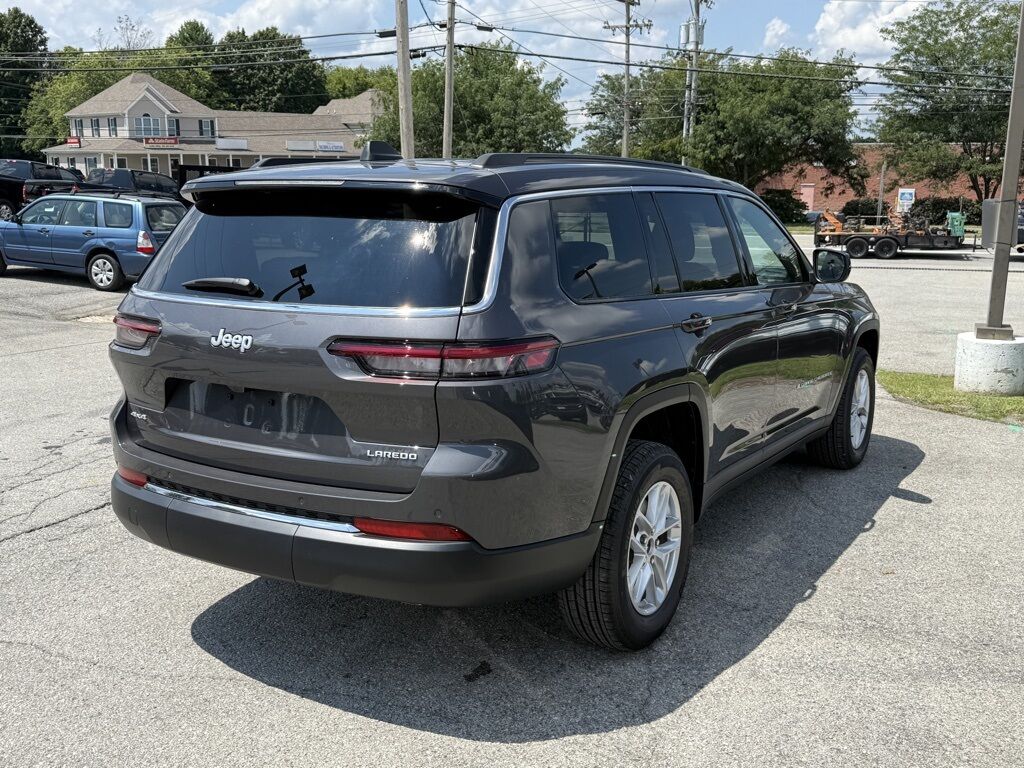 2025 Jeep Grand Cherokee L Laredo Crestwood KY