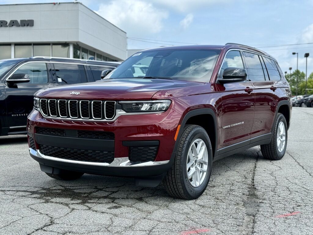 2025 Jeep Grand Cherokee L Laredo Crestwood KY
