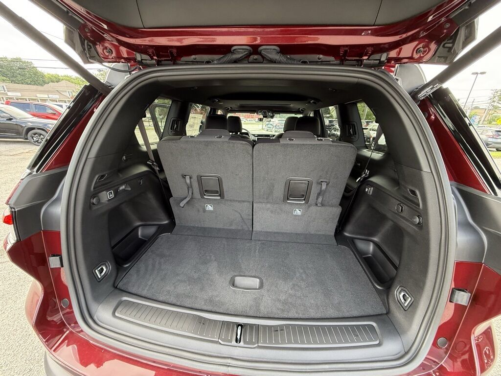 2025 Jeep Grand Cherokee L Laredo Crestwood KY