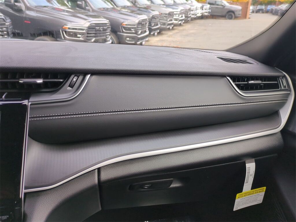 2025 Jeep Grand Cherokee L Laredo Gresham OR