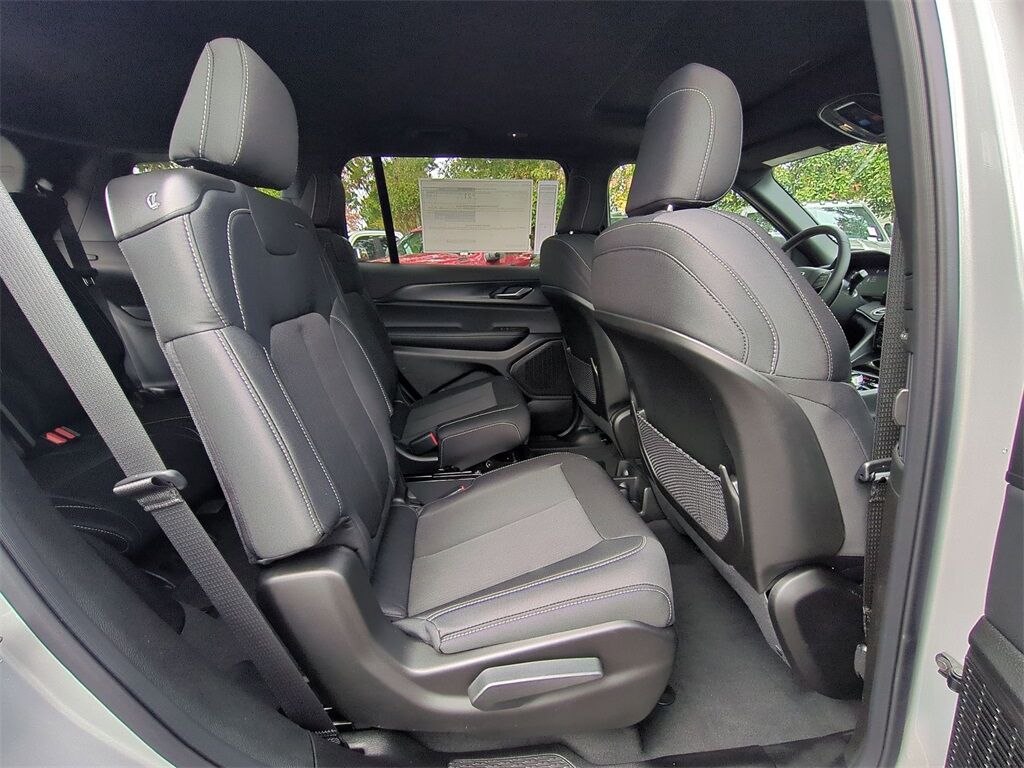 2025 Jeep Grand Cherokee L Laredo Gresham OR