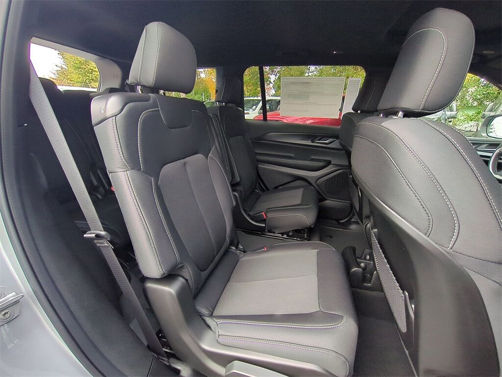 2025 Jeep Grand Cherokee L Laredo Gresham OR