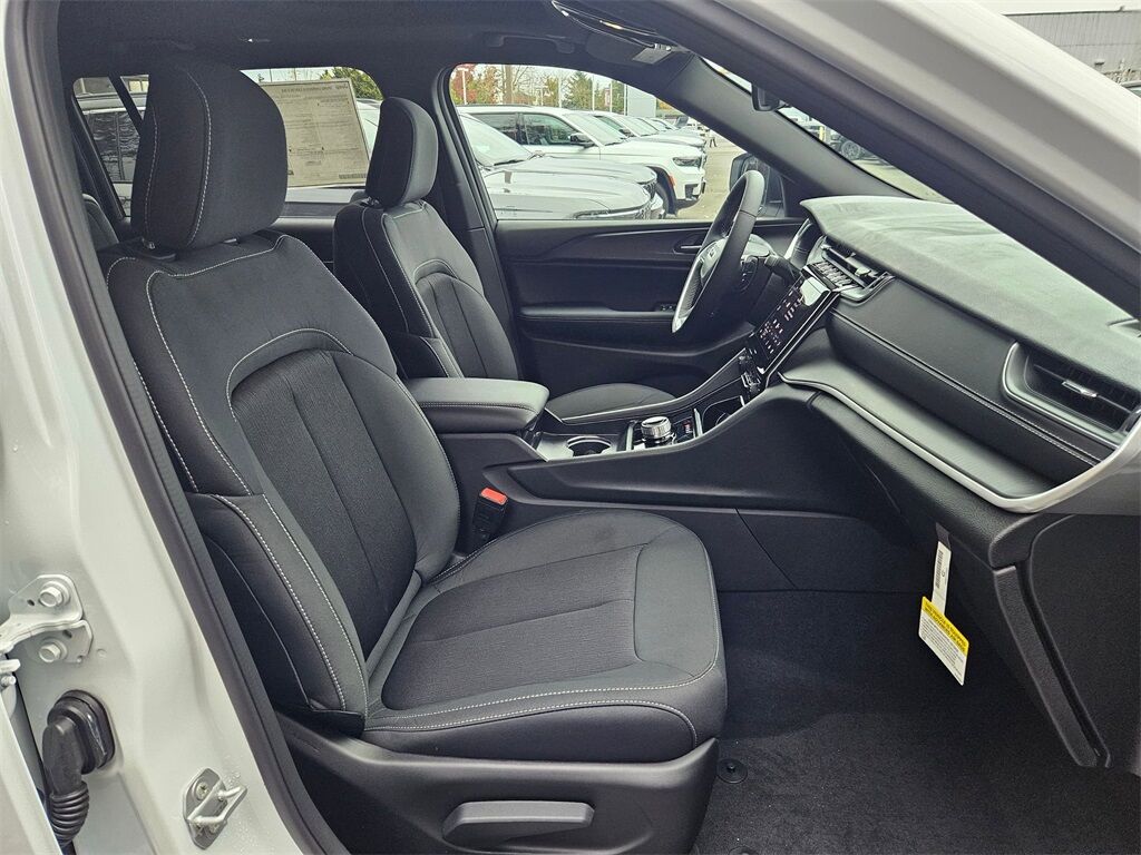 2025 Jeep Grand Cherokee L Laredo Gresham OR