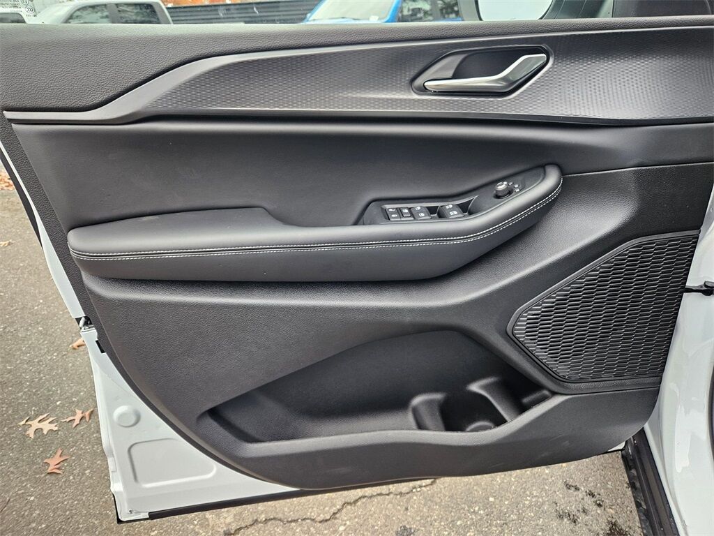 2025 Jeep Grand Cherokee L Laredo Gresham OR