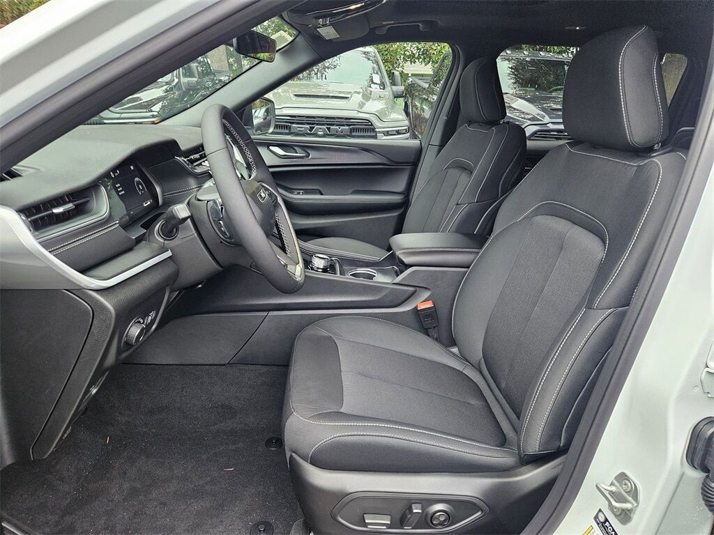 2025 Jeep Grand Cherokee L Laredo Gresham OR