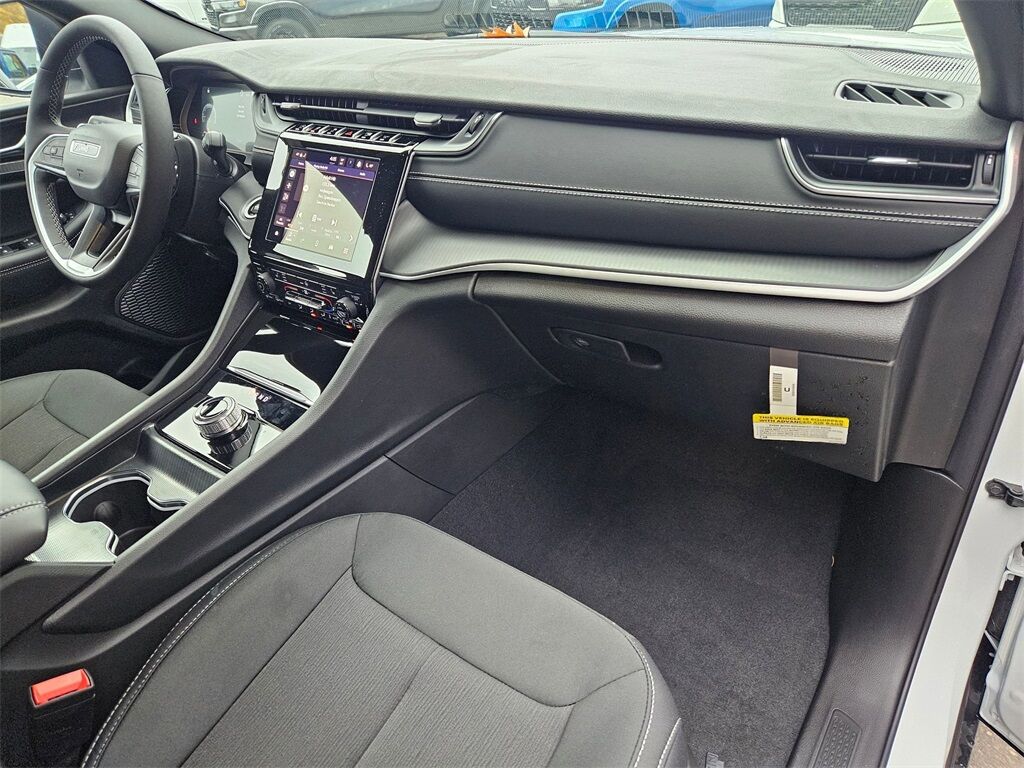 2025 Jeep Grand Cherokee L Laredo Gresham OR